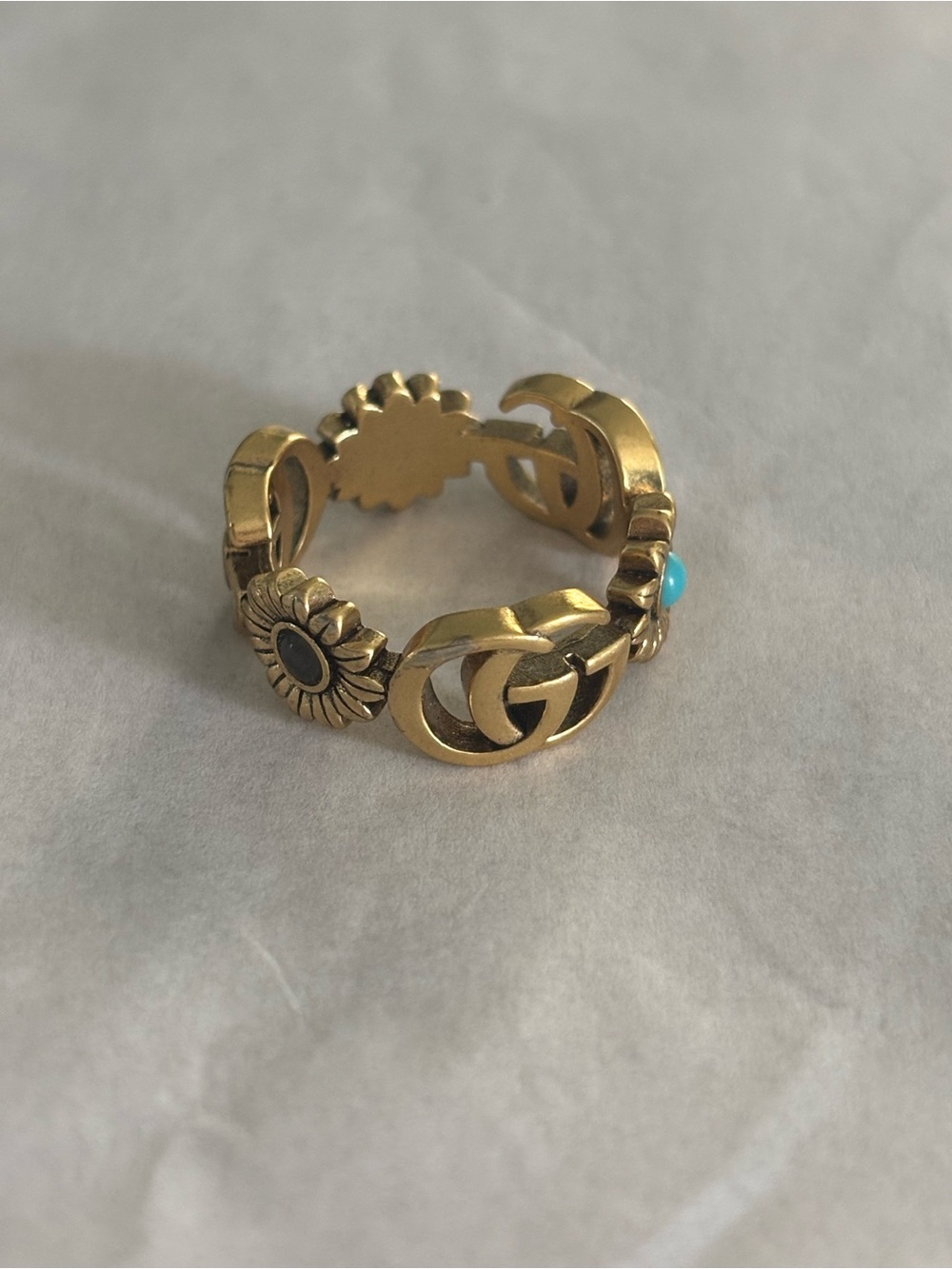 Gucci Gold Floral Ring with Blue Center